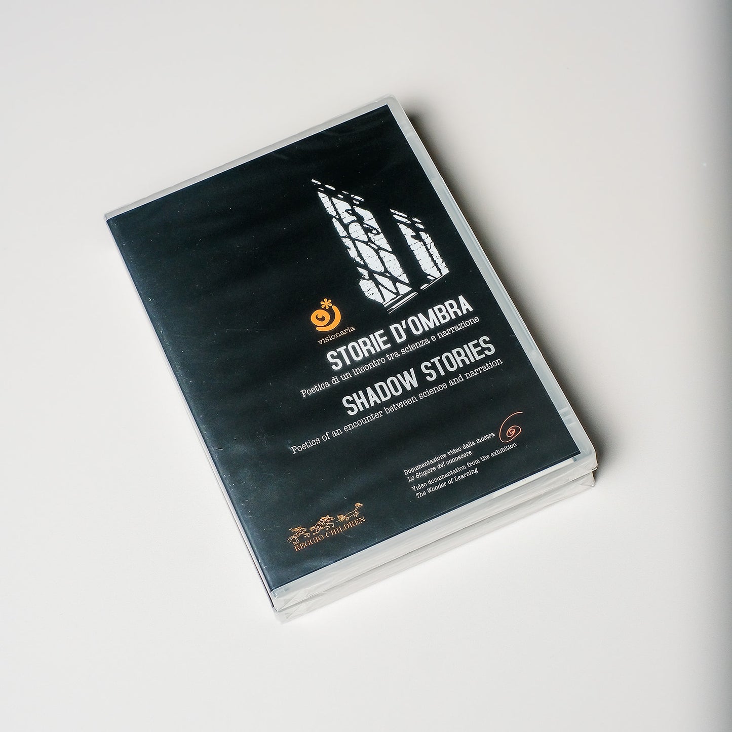 Shadow Stories: Poetics of an Encounter Between Science and Narration